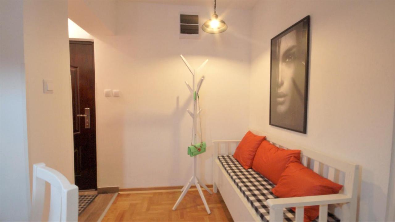 Apartment Goca *